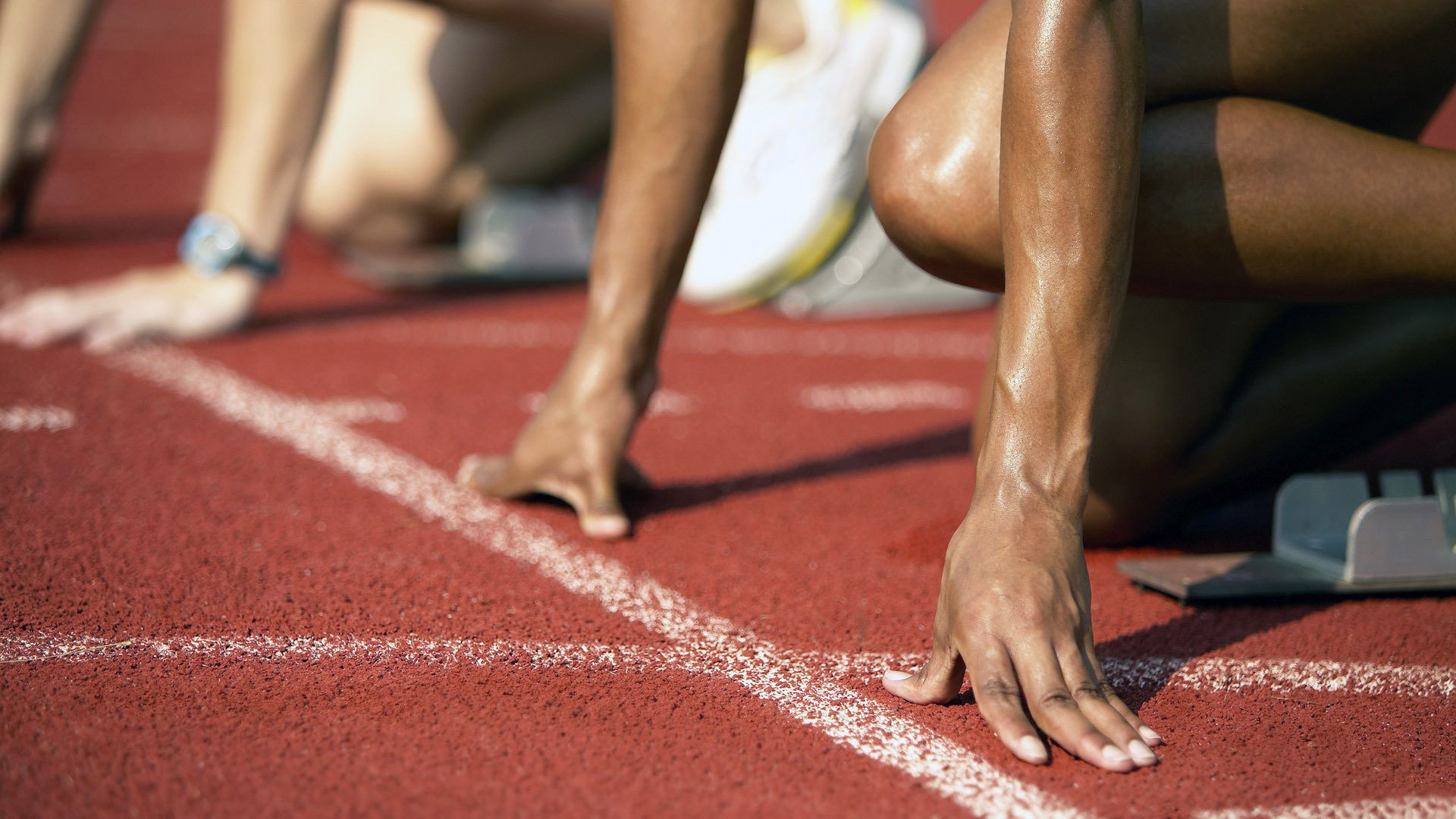 张雨霏跳水助力游泳成绩提升，张雨霏参加的游泳项目
