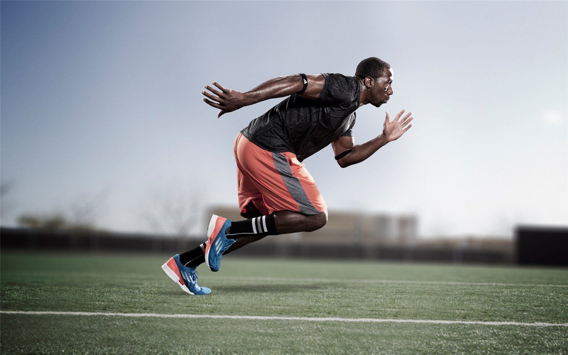 _潮流烟火跑：夜间灯光秀与你同行_，夜店灯光秀视频